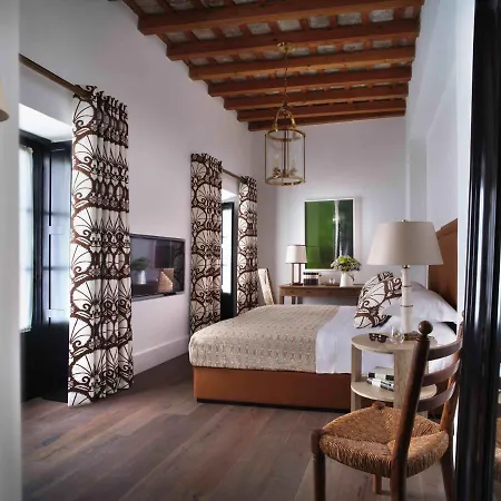 Plaza 18 - Grupo Califa ベヘール・デ・ラ・フロンテーラ